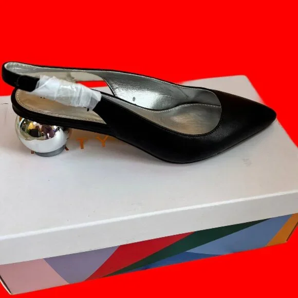 THE ADORA SHOES - Picture 2 of 4